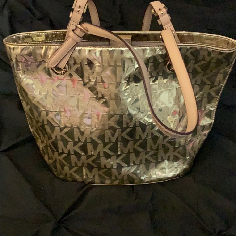Michael Kors purse